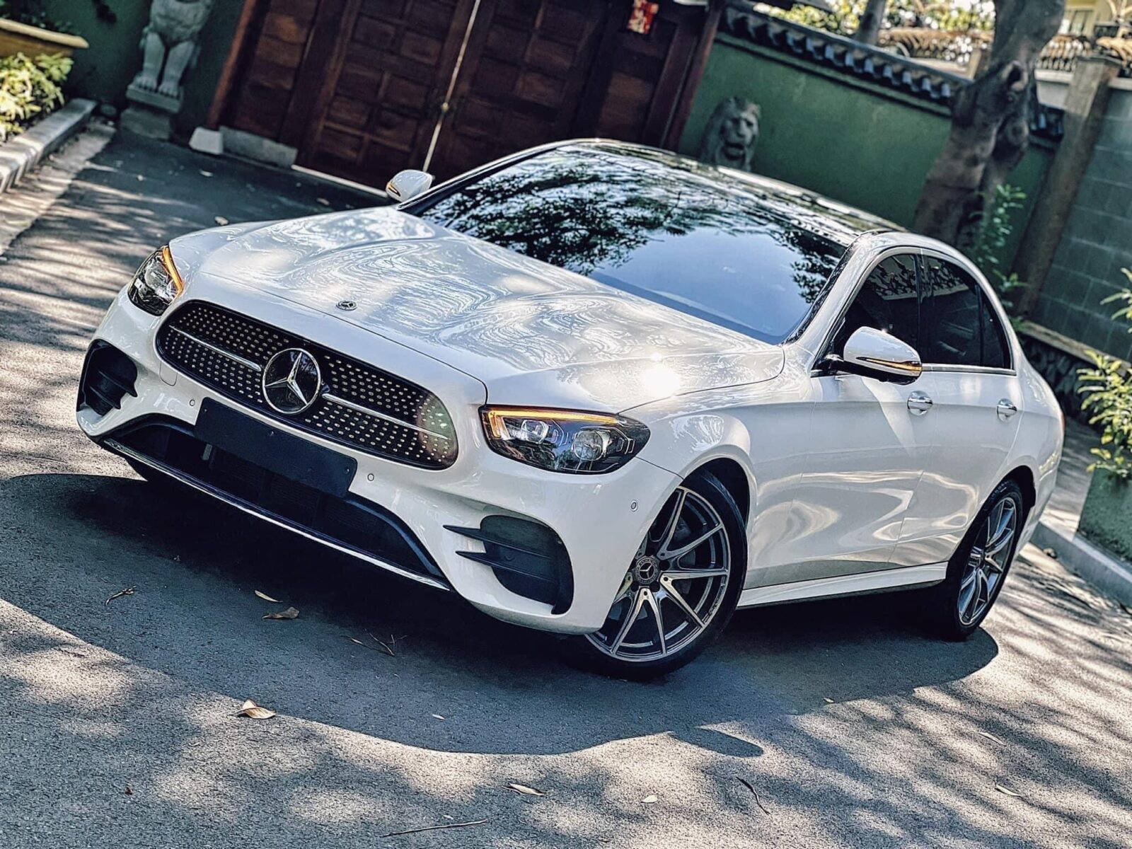 z4950951757663 4ab65038a6fb71d2b14ebf14325dd726 E 300 AMG